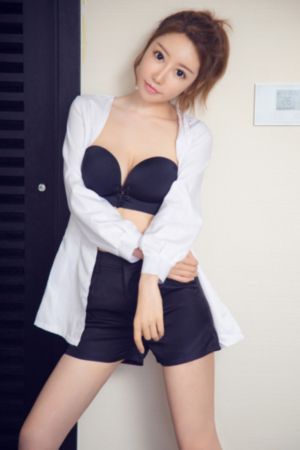 中国极品美女无套毛片影视_超清高清迅雷在线观看