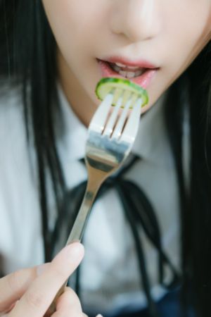 在线伊人_720免费播放