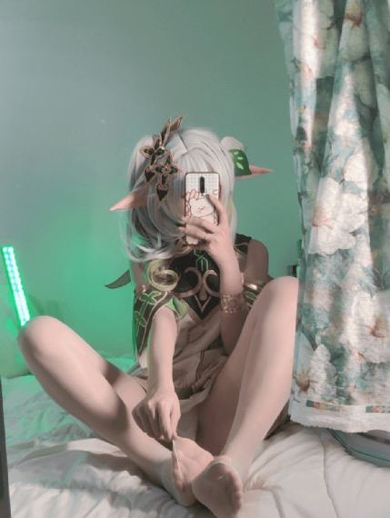 AV无码播放一级毛片免费野外_剧情片免费在线播放