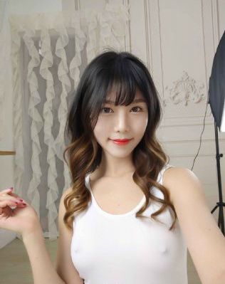 仓库糟蹋丰满少妇_BD国语完整在线观看