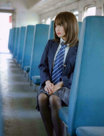 草女人视频_720影视在线观看