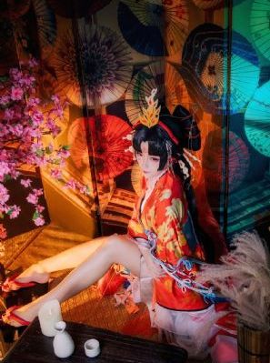 欧美三级一区_高清免费播放