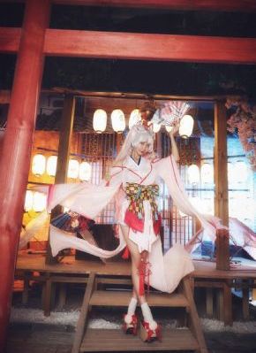 精品视频二区_高清完整在线观看